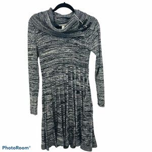 Dana Buchman Heather Gray & Black sweater dress